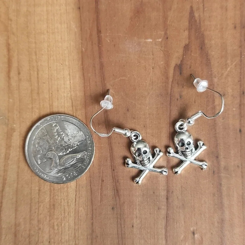 Skull Earrings